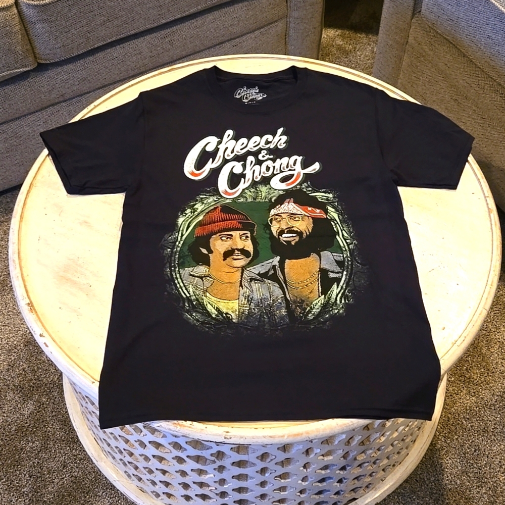NWOT Cheech & Chong T-shirt oversized small